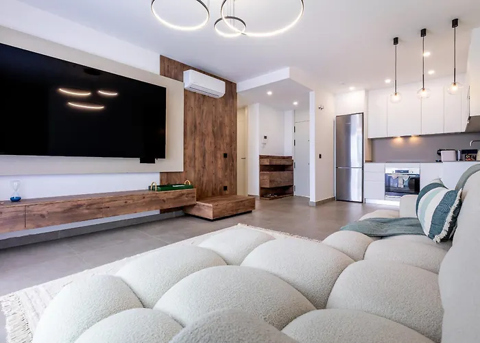 Fantastico Con Vistas En *