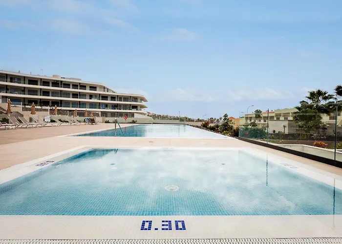 Fantastico Con Vistas En *